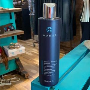 Monat Advanced Hydrating Shampoo